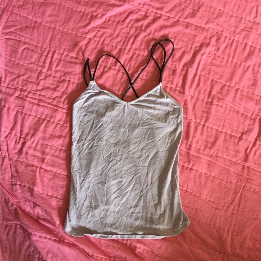 Lululemon top- no tags but size 6